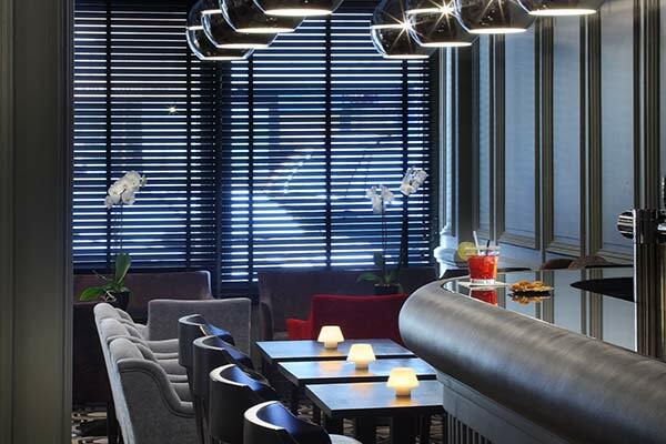 Hotel Le Cinq Hyper - Centre Chambéry Einrichtungen foto